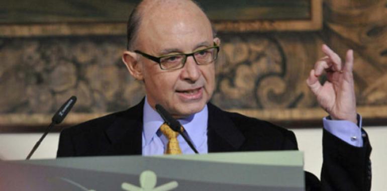 Montoro versus Asturias sólo compensará por los depósitos a Andalucía, Canarias y Extremadura