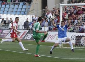 Sufrída victoria en Almería