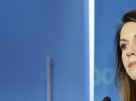 Cospedal asegura que el Gobierno va a lograr que los jóvenes tengan un futuro