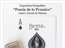 García de Marina presenta en Pola de Laviana, Poesía de lo prosaico, una llamada a la reinvención 