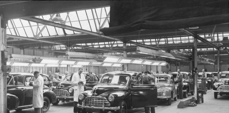La planta de fabricación de Mini celebra 100 años de producción de automóviles en Oxford