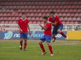 El Avilés sigue en sus trece