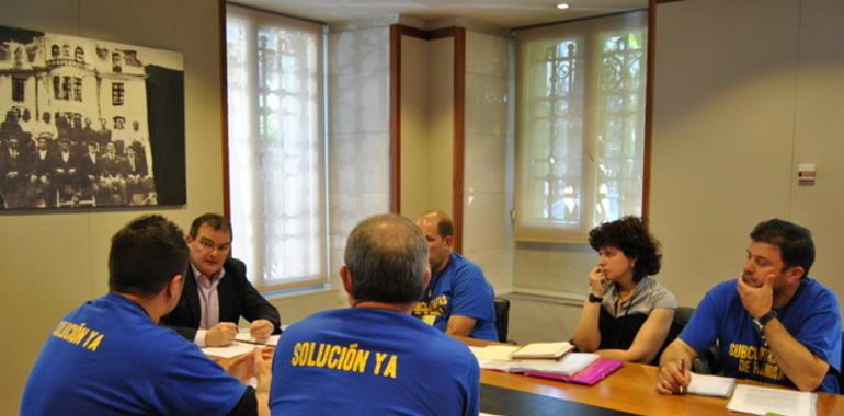  IU muestra su "absoluto apoyo" a los despedidos de las subcontratas de Hunosa
