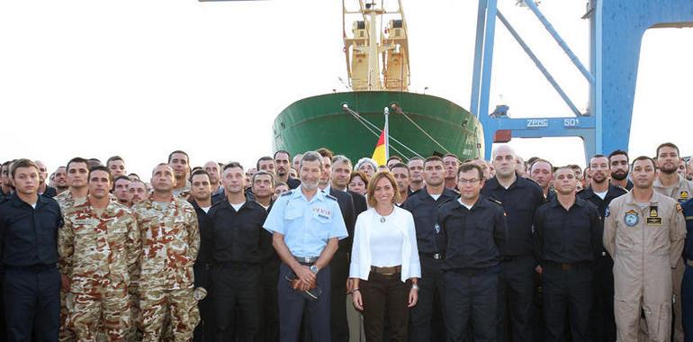  Chacón anuncia un refuerzo militar en la Operación Atalanta’ contra la piratería