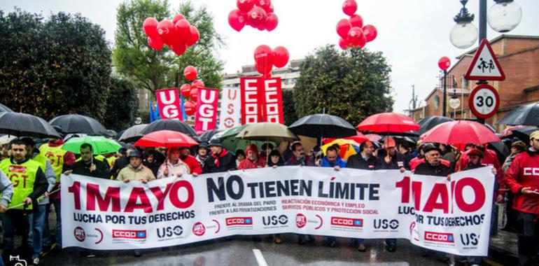 30.000 asturianos en las manifestaciones del 1 de Mayo en La Felguera, Gijón y Mieres