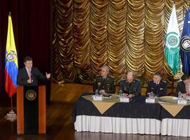 Santos descarta negociar con las FARC nada que tenga que ver con el futuro de las Fuerzas Militares