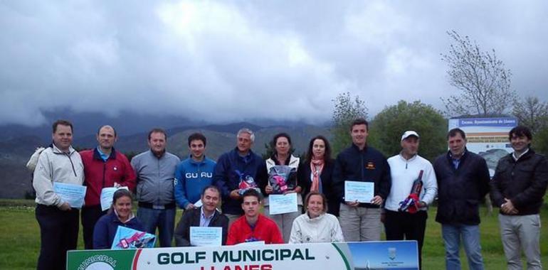 Ganadores del VI Torneo “GOLF-SHOP LA CUESTA” en el Club de Llanes