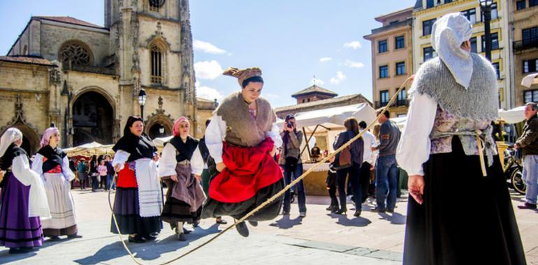 Les cares del Mercáu Celta (semeyes)