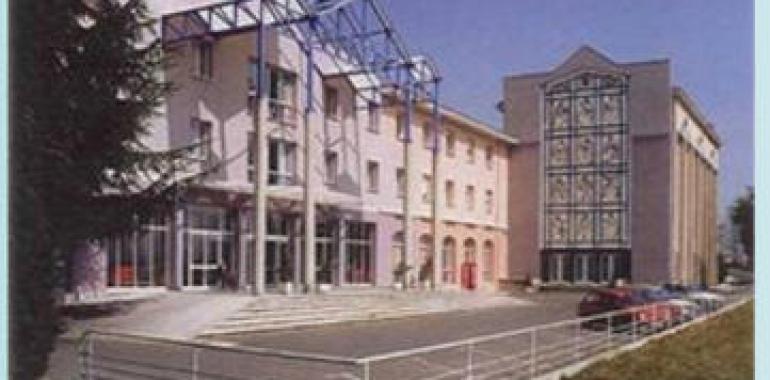 La Consejería cierra la residencia del Naranco ante el deterioro del edificio