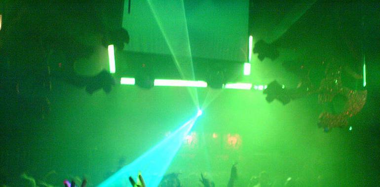 Incautan más de 1.000 cápsulas de gas de la risa en una conocida discoteca de Oviedo