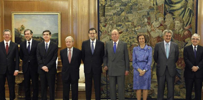 Los nuevos miembros del Tribunal Constitucional juran sus cargos