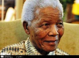 Presidente Zuma visita a Madiba en el hospital