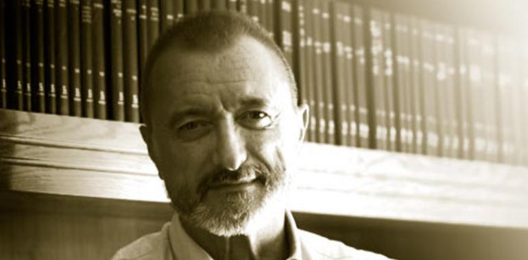Arturo Pérez-Reverte:  «Tras la II Guerra Mundial no vino un mundo más justo»