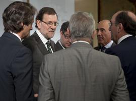 Rajoy llama al acuerdo para poner en marcha sus medidas de adelgazamiento del Estado