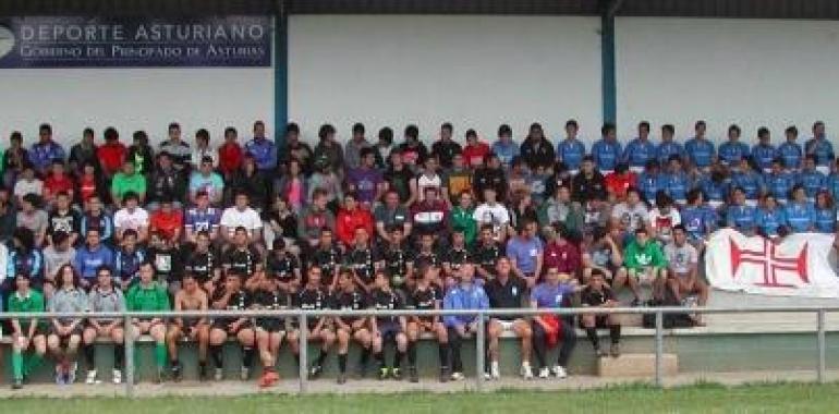 Os Belenenses se llevan la victoria en el II Torneo Internacional de Rugby Infantil de Siero