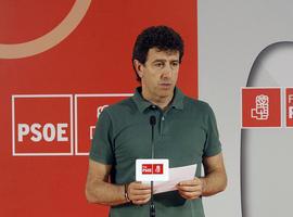 \"El PSOE confrontará con Almunia porque la decisión de devolver las ayudas al naval es infumable\"