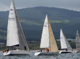 La Vuelta a Asturias de vela reduce su recorrido
