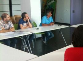 Entrega de Premios  del I Concurso Fotográfica “Avilés Joven 12-35 mm”