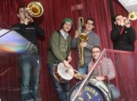 Broken Blues Band inauguró la XVI edición de ‘Jazzfermin’