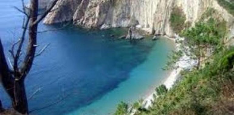 A Faro Vidio y playa de Oleiros, este fin de semana en Asturies ConBici