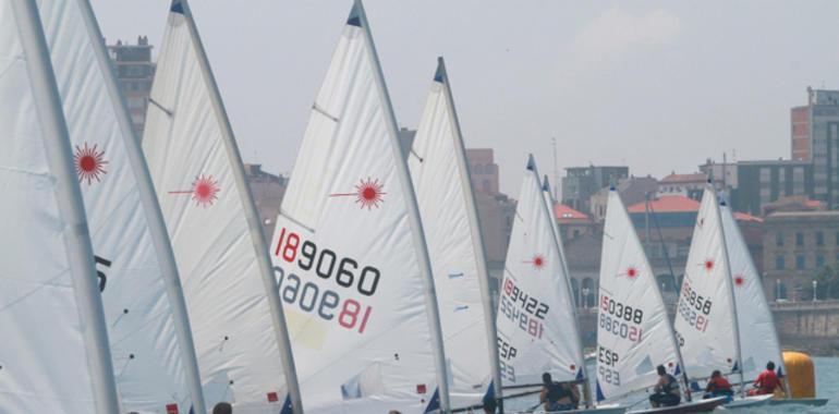 Jaime Álvarez-Hevia  es nuevo campeón de Asturias de laser radial