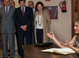 Ainoha Arteta \repasa\ a Wert en la apertura de los cursos de la EIM presidida por Doña Letizia