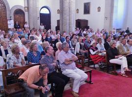Álvaro Muñiz abrió El Carmen en el \"Somió de nuestro Gijón del alma\"