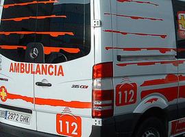 Pierde la vida en un vuelco de vehículo entre Naves y Villahormes