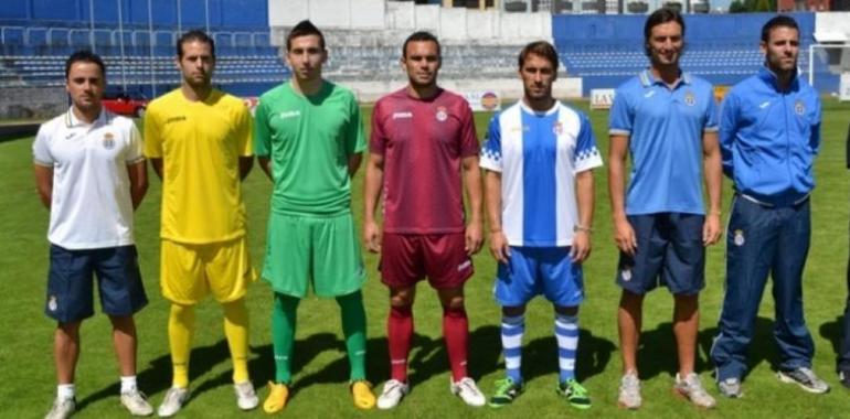 El Avilés presenta sus nuevas equipaciones