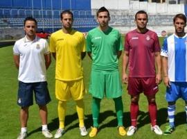 El Avilés presenta sus nuevas equipaciones