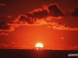 En busca y captura por usar el sol