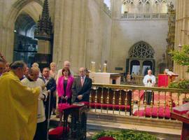 La Catedral acoge la Misa en honor a San Salvador, patrón de Oviedo