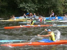 La Semana Internacional de Piragüismo continúa con el Descenso del Río Narcea