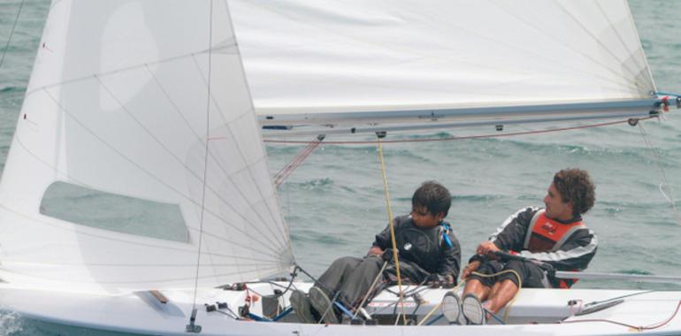 Fran Palacio y Francisco Silvela, campeones de Asturias de Snipe