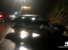 Un conductor herido al salirse de la vía entre Vibaño y Rales, Llanes