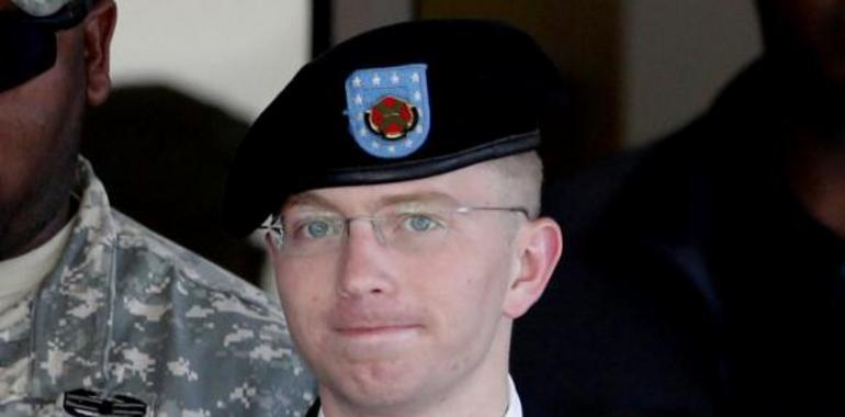 Manning condenado a 35 años de prisión por filtrar información a WikiLeaks 