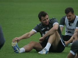 Álvaro Cuello y Jon Erice, novedades en la lista para la Copa