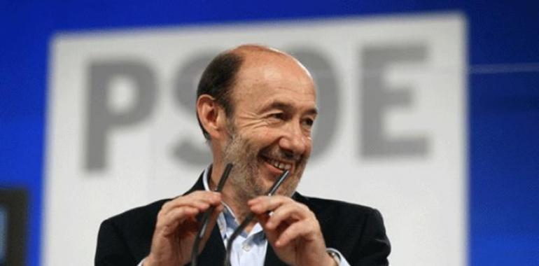 Rubalcaba destaca que  "ahora es el momento" de exigir un esfuerzo "justo" a bancos y cajas 