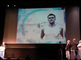 Cervero, Señé y Héctor Simón, premiado en la Gala Memoria Azul 2013 