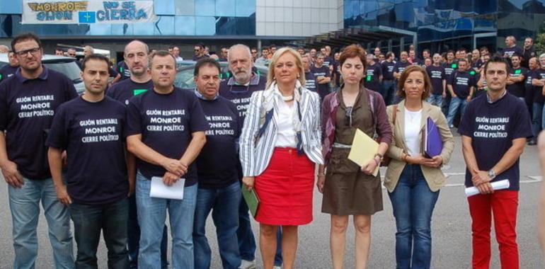 Encuentro de Mercedes Fernández con el comité de empresa y delegados de Tenneco