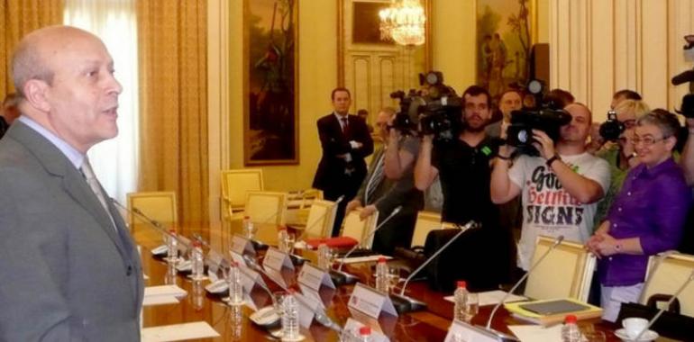 La Universidad de Zaragoza suspende el acto inaugural por no poder garantizar la seguridad de Wert