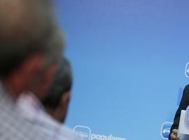 Floriano pide al PSOE \"que no se quede atrás porque es el momento de sumar esfuerzos\"