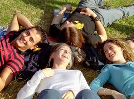La infelicidad creciente hace que España se desplome a la mitad de la escala mundial