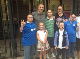 El Oviedo solidario con la Asociación Down Asturias