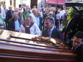 San Juan se queda pequeña en la despedida a Pepe Velasco