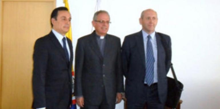 Reunión en Colombia con el Director General del Servicio Nacional de Aprendizaje SENA 