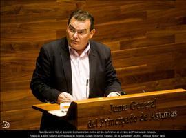IU le dice a Fernández que duda \"si ha hecho bien apoyando su investidura\"