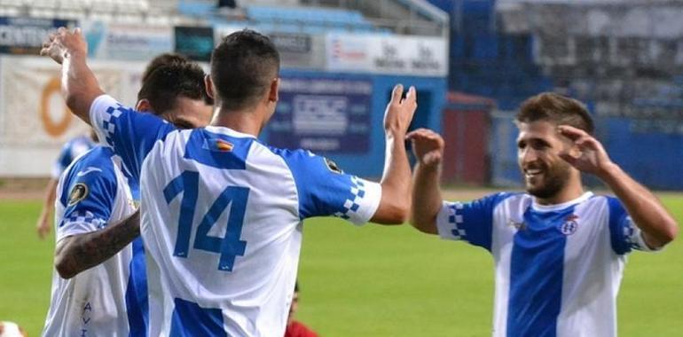 El Avilés se presenta en el Tartiere con su equipo de gala