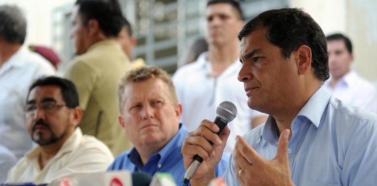 Presidente Correa envió una carta de compromiso revolucionario a Facundo Cabral en junio de 2007