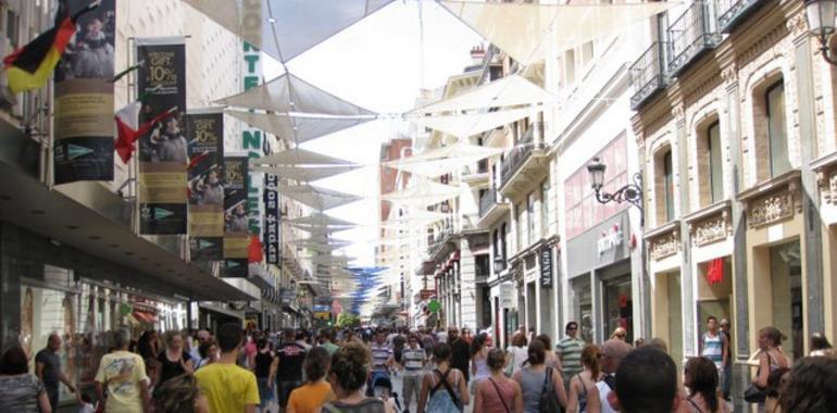 Madrid centru tien el doble de tiendes pesllaes que Barcelona